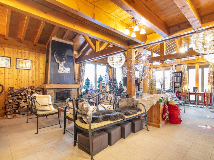 Interior 5, 1BR Apartment Stay for 6 in Doucy, Savoie