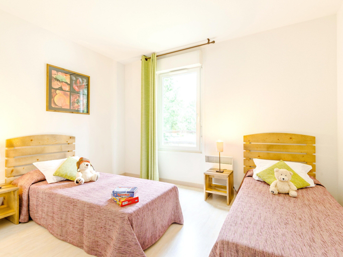 Room 3, Lakeside Maisonette Retreat, Landes