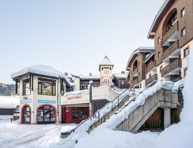 Exterior 4, Slope-access Morillon Apartment for 4, Haute-Savoie