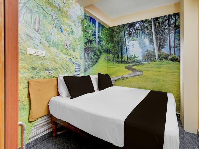 Room 5, Deluxe Karanodai Formerly Sri Vari Rooms, Thiruvallur