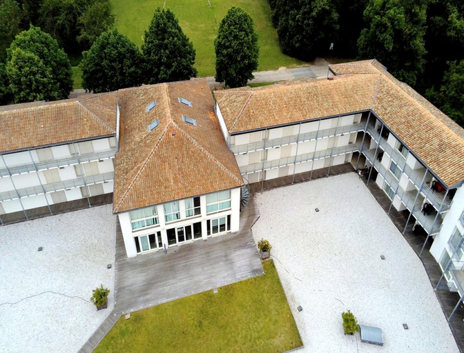 Exterior 5, Accessible Stay Near La Rochelle, Charente-Maritime