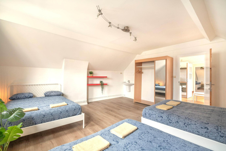 Room 5, Aesthetic 2BR Apartment in Antwerp, Antwerpen