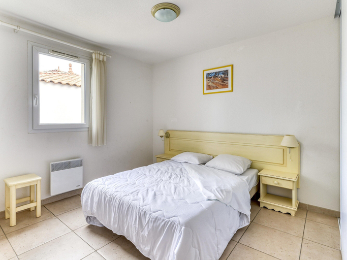 Room 4, Home With Exclusive Swimming Pool, Aude