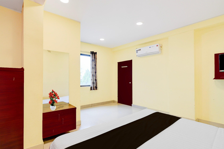 Room 4, Classic With Balcony Virat Residency, Ranga Reddy