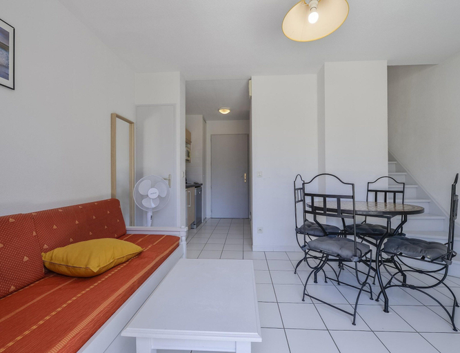 Living room 2, Accessible Apartment for Four in Provence, Vaucluse