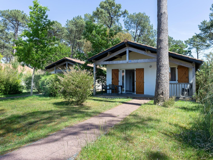 Primary image 3, Coastal Retreat Near Sandy Beach, Hérault
