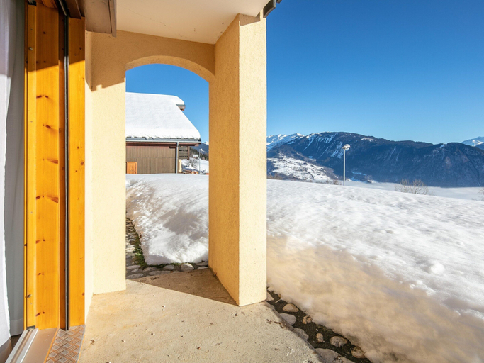 Exterior 2, 3-guest Terrace Stay in Doucy Village, Savoie