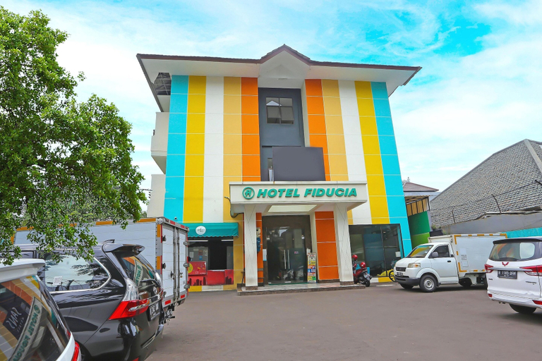 Primary image