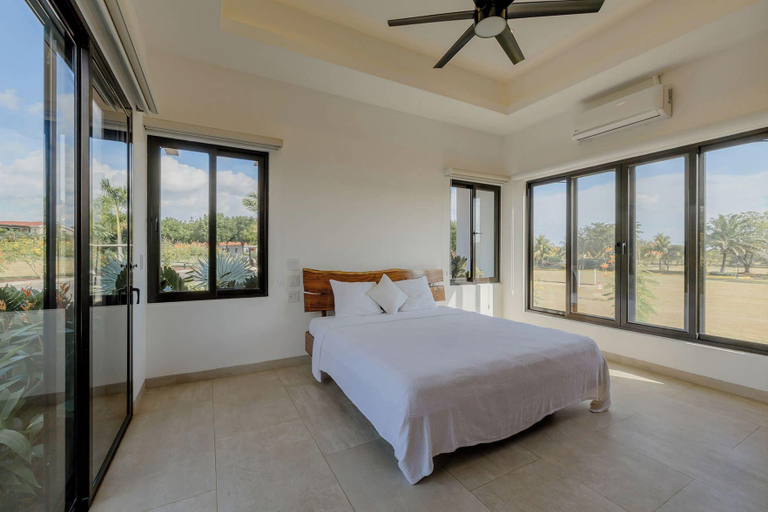 4, Gran Pacifica Beach & Golf Resort, Villa Carlos Fonseca