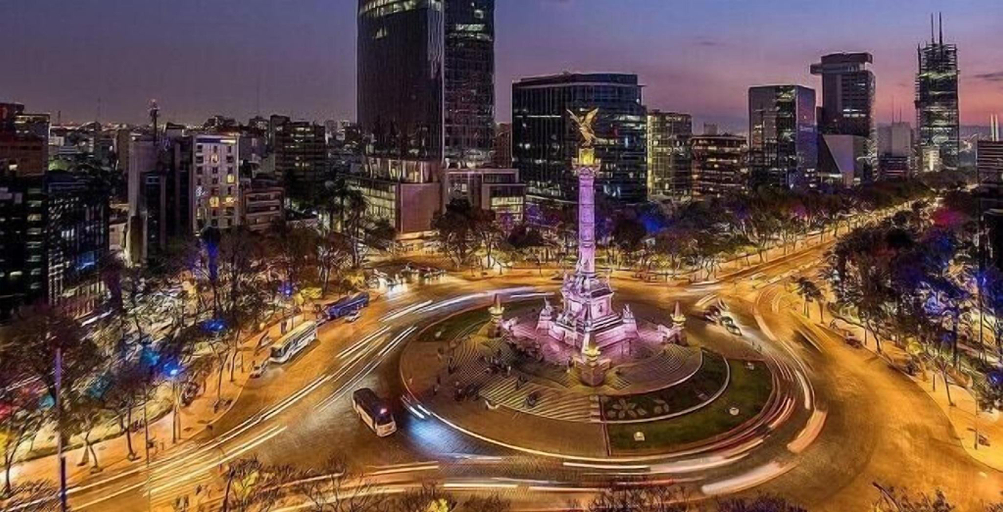 3, Panuco Suites, Mexico City