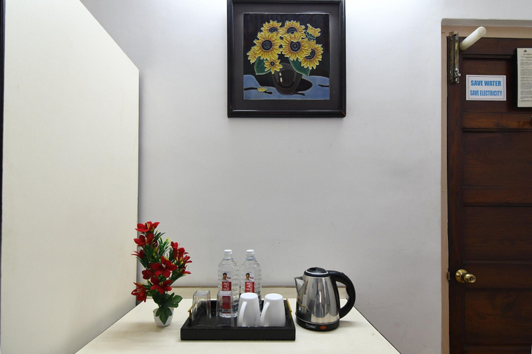 Room 2, Deluxeharry Guest House, North 24 Parganas