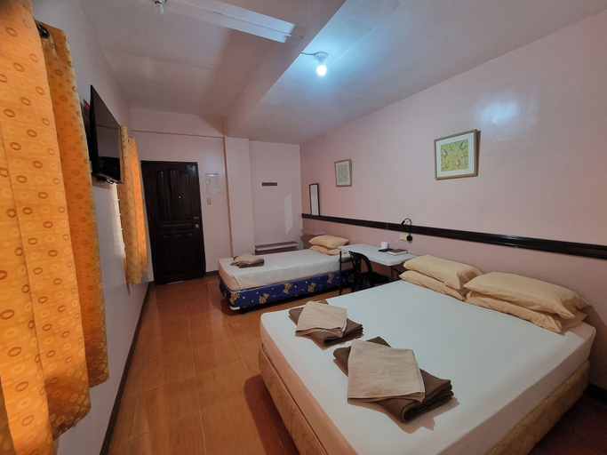 Room 5, Palm Woods Pensionne Home General Santos, General Santos City