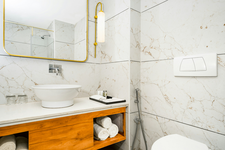 Bathroom 5, Double Tree by Hilton Goa-Arpora-Baga,Goa,India, North Goa