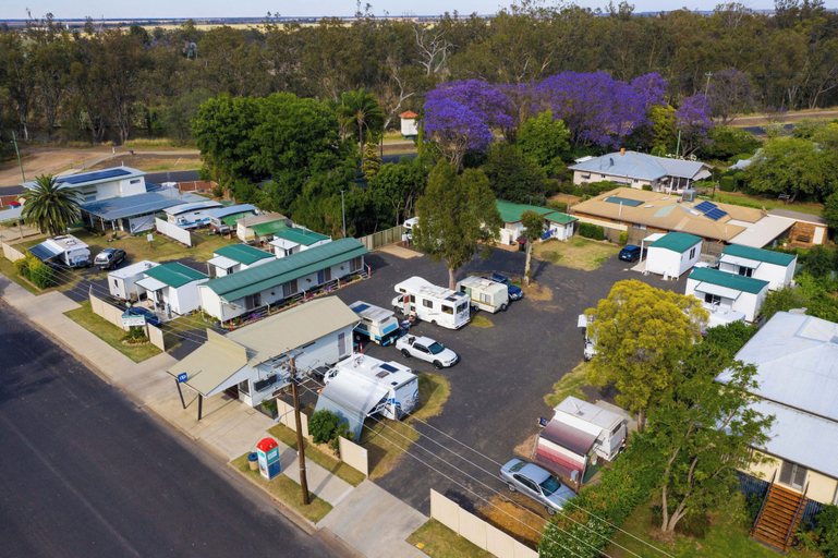 Aerial view, Rivergums Caravan Park, Goondiwind