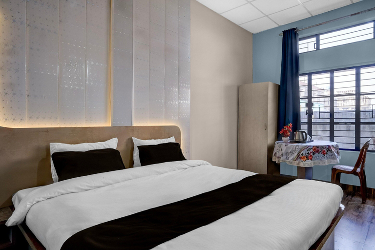 Room 3, Deluxe Jalukbari Bus Stand Velvet Stay, Kamrup Metropolitan
