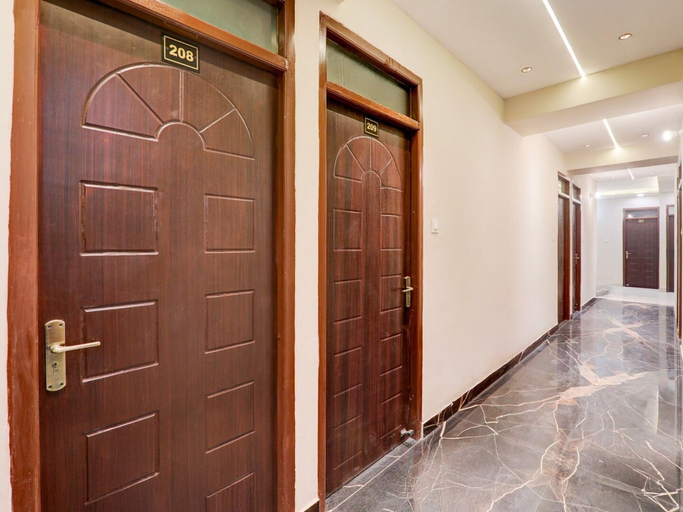 Interior 5, Deluxe Hotel Avon, Kanpur Nagar