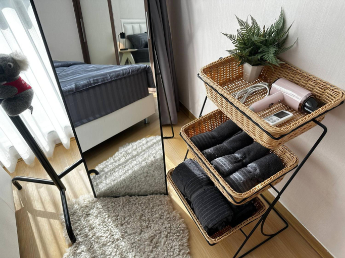 Balcony/terrace, BKK Oasis Stylish  Cozy Condo near MRT 200m, Phasi Charoen