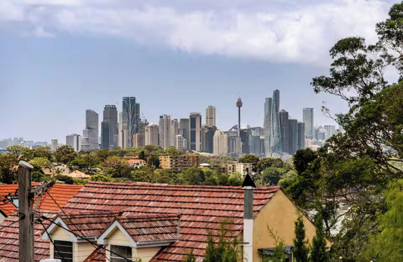 View from property 3, Spacious Family Home With Iconic Views, Sydney