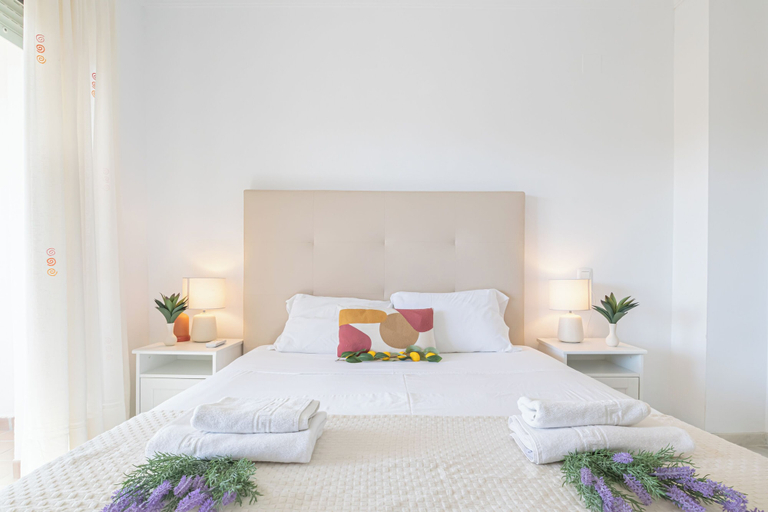 Room 3, Mi Capricho Modern Sunshine, Málaga