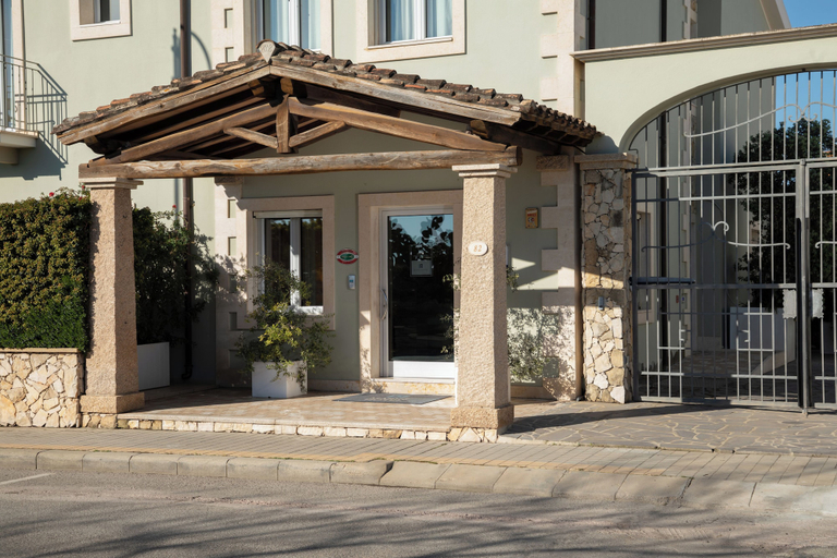 Exterior & Views 2, Marin Hotel, Cagliari