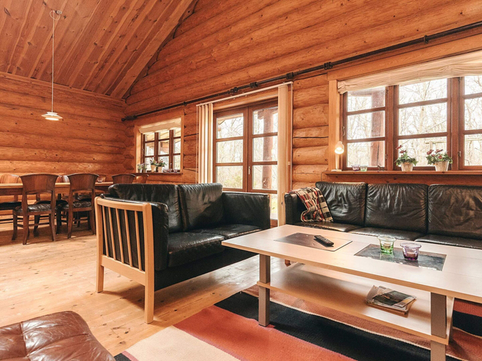 Others 3, 5 Star Holiday Home in Hadsund, Mariagerfjord