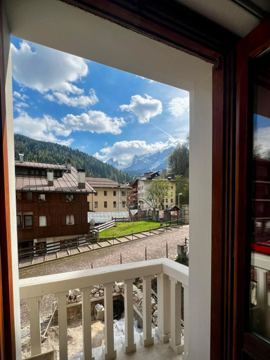 Property grounds 3, Albergo Brustolon, Belluno