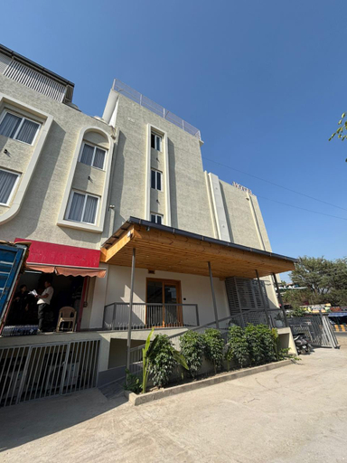 Exterior view, The Archway Hotel, Nainital