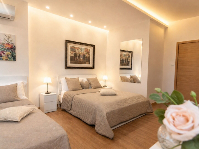 Bedroom 5, Central Domus, Matera