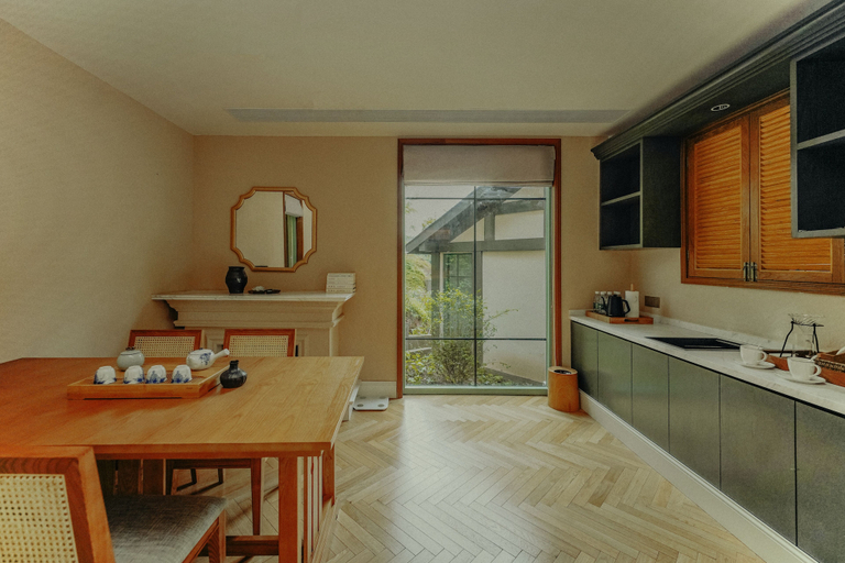 Private kitchen 3, Alor Valley. Sichuan Ya'an, Ya'an