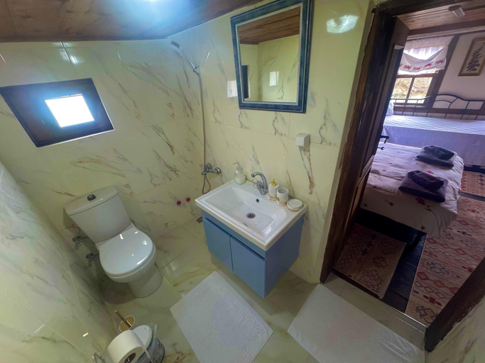 Bathroom 4, Geyikli Konak, Mudurnu