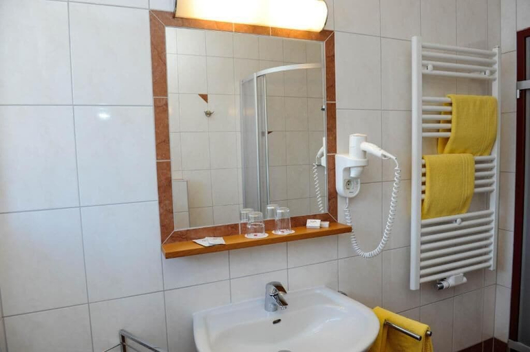 Bathroom 3, Hotel-Gasthof Posauner, Sankt Johann im Pongau