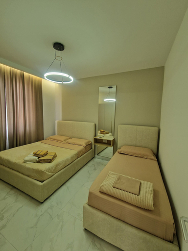 Room 5, Joel Family Apartment's Golem Center, Kavajës