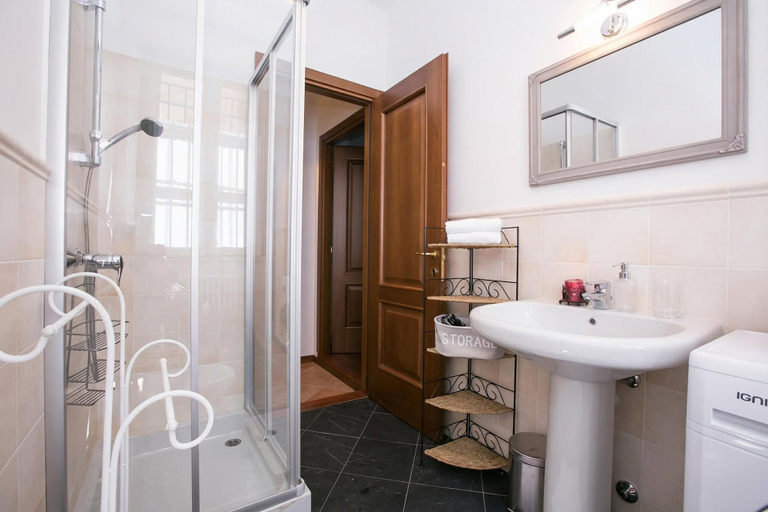 Bathroom 3, Casa Al Prato Apt. B, Lecco