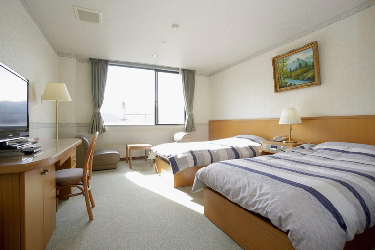 Bedroom 2, Hotel Ikue, Yabu