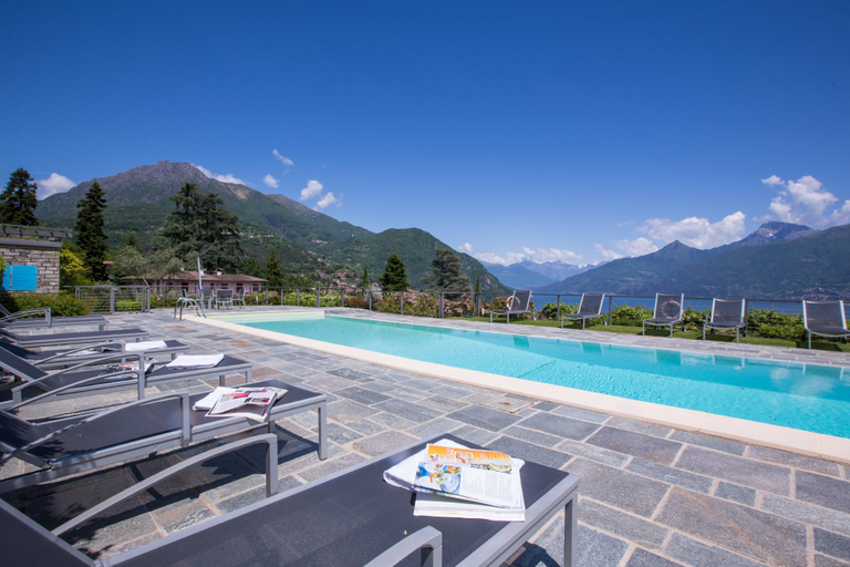 Others 4, Penthouse-LakeView-AC-PrivateGarden, Como