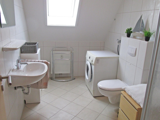 Bathroom 3, Ferienunterkunft in Dornumersiel, Aurich