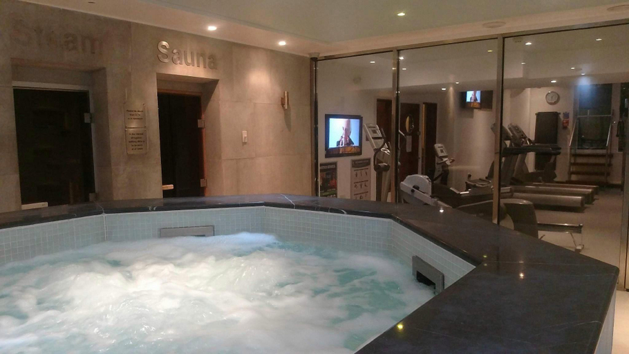Sport & Beauty 4, Roland House, London