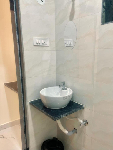 Bathroom 2, Silver Shark Boutique Villas, Sindhudurg