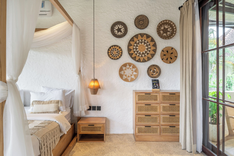 Room 3, Rumah Villa - Lush Poolside Escape, Gianyar