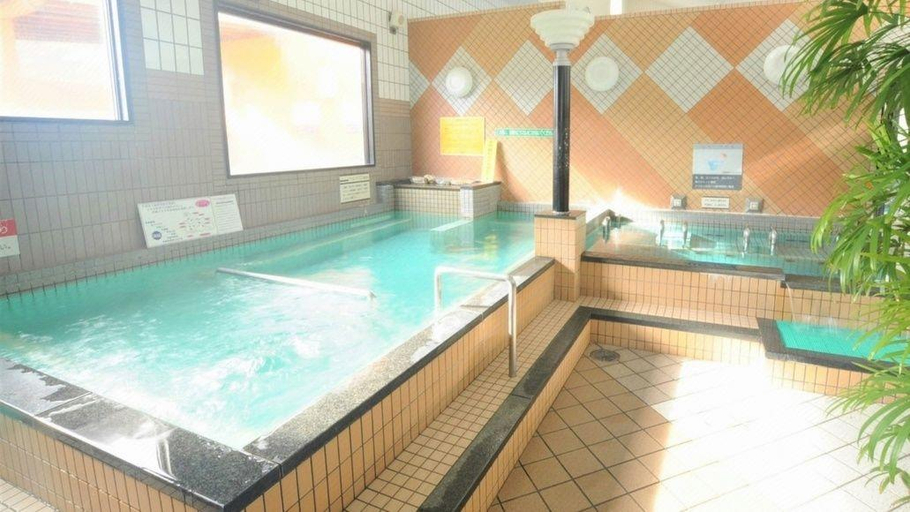 Sport & Beauty 3, Royal Garden Hotel, Anan