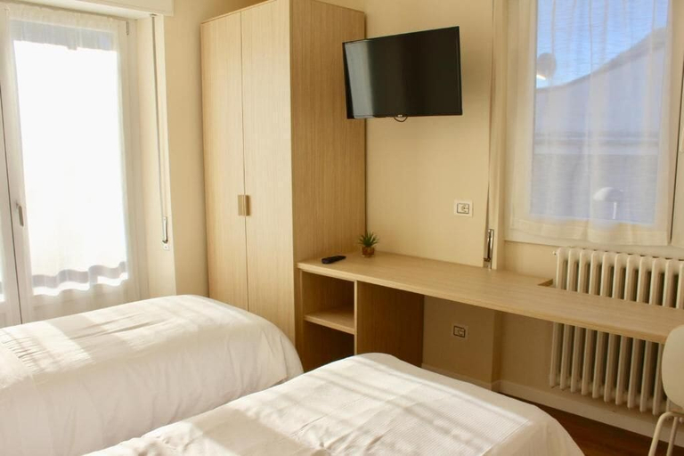Bedroom 4, B&B PENAK, Sondrio