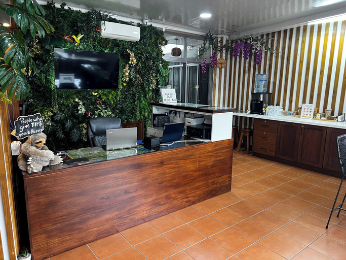 Public Area 3, Regina Hotel, San Carlos