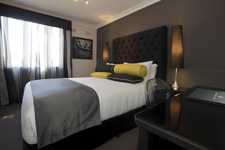 Bedroom 3, Hydro Majestic Blue Mountains Hotel, Blue Mountains