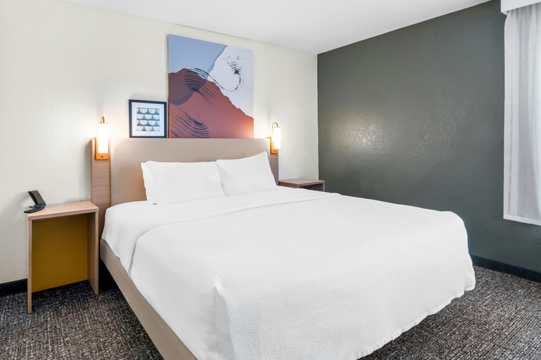 Bedroom 2, Spark by Hilton South East Corpus Christi, Nueces