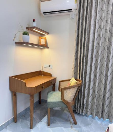 Room 5, GGH - Ganga Side Bliss Apartment, Garhwal