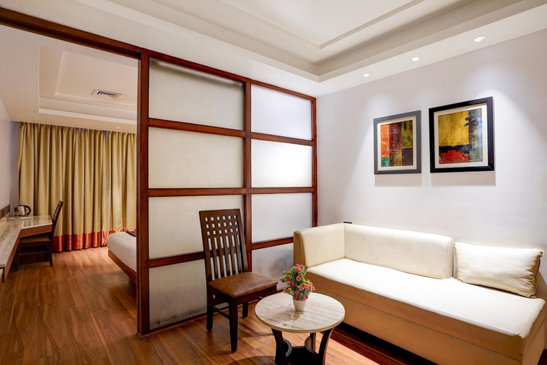Room 2, Deluxe With Twin Bed ORR Marathahalli, Bangalore