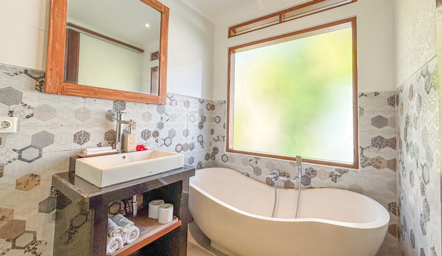 Bathroom 5, Villa Janu Penestanan, Gianyar