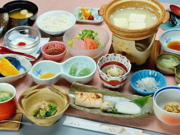 Food & Drinks 3, Suzume No Oyado Isobekan, Annaka