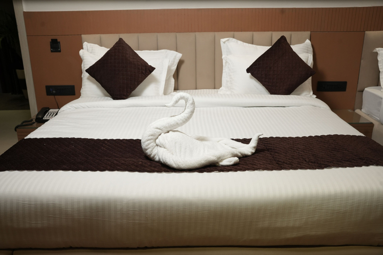 Room 2, Anant Dhara By Avyanta Hotels, Hardwar