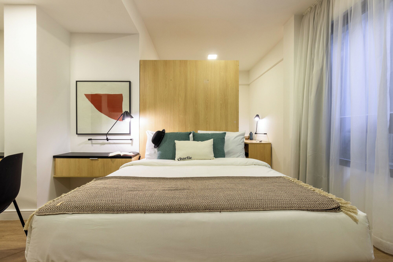 Room 5, Charlie Arvo Rebouças, São Paulo